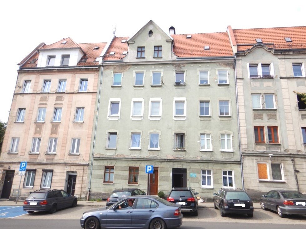 Mieszkanie 46 m² w Lubaniu (blisko centrum) z udziałem w nieruchomości Lubań, Stanisława Worcella  46m2 Foto 1