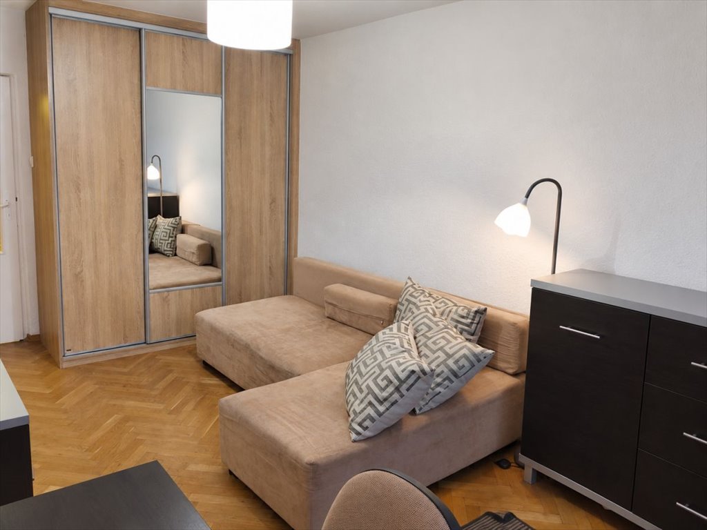 Na sprzedaż 48 m² mieszkanie z możliwością przywrócenia 3 pokoi Poznań, Winogrady  48m2 Foto 1