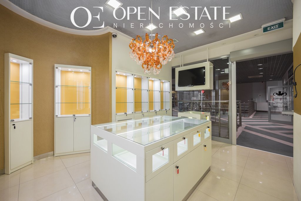 Lokal użytkowy na sprzedaż Warszawa, Praga-Południe, Grochów, Kobielska  35m2 Foto 1