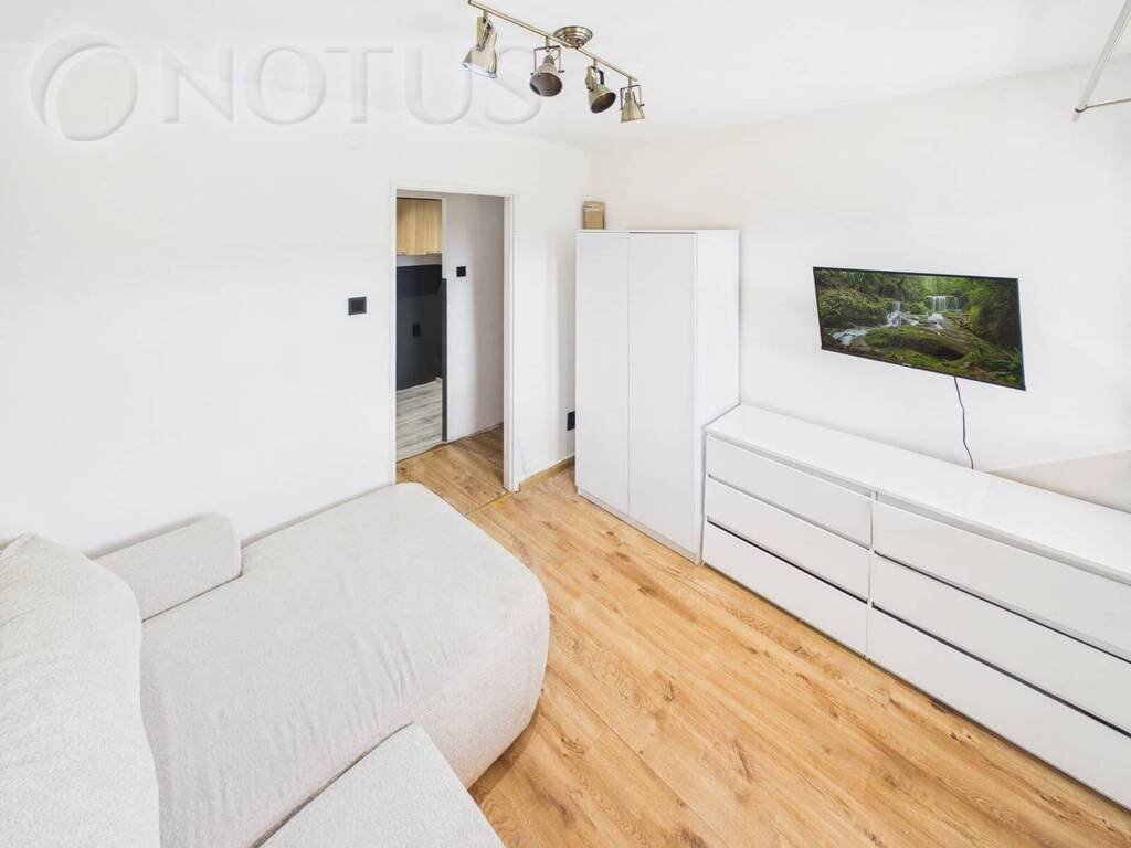 Atrakcyjne 17 m² z osobną kuchnią i niskim czynszem Bielsko-Biała, Orchidei  17m2 Foto 1
