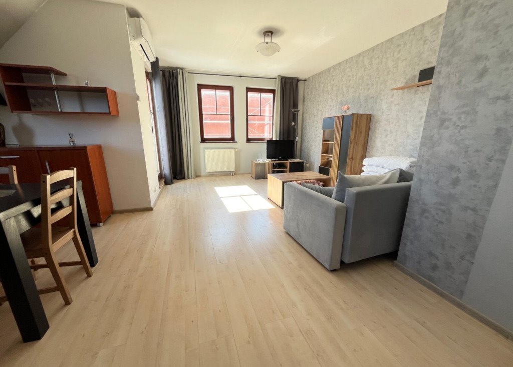 Przestronne 87 m² w centrum Szczecina, 2 łazienki! Szczecin  87m2 Foto 1