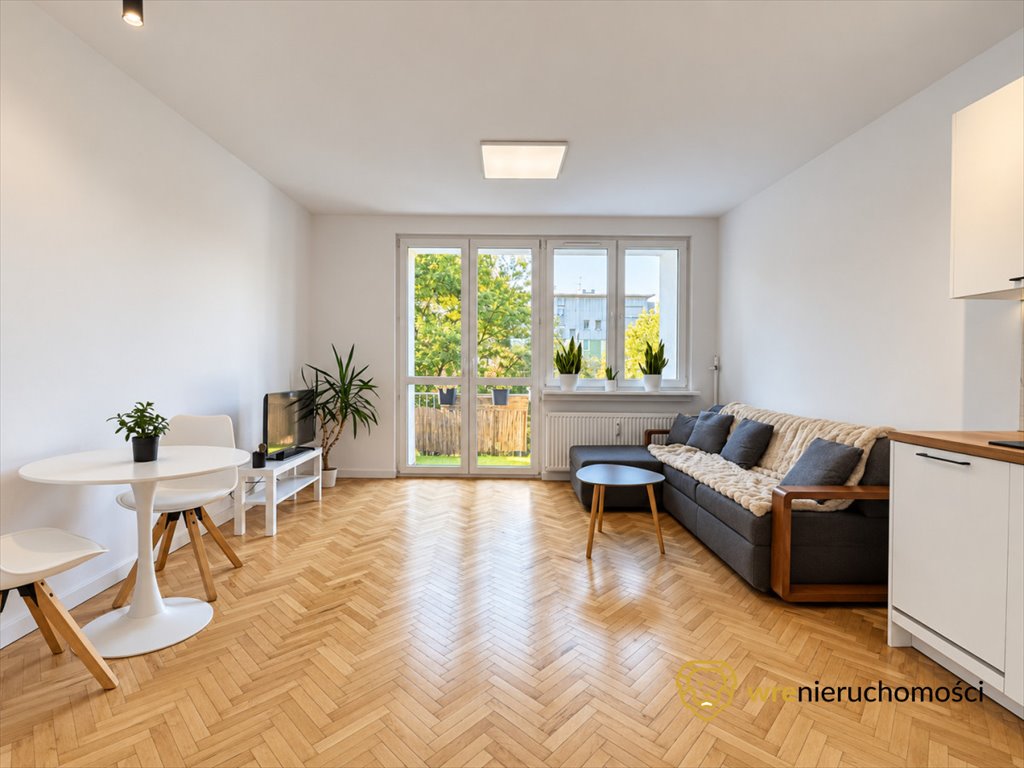 Sprzedam jasne 2-pokojowe mieszkanie 40 m² z balkonem w Wrocławiu Wrocław, Stare Miasto, Zdrowa  40m2 Foto 1