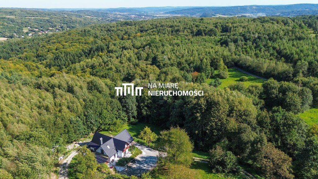 Urokliwy dom w lesie, 211 m2, 33 ar, komfort i prywatność Drohobyczka  212m2 Foto 1