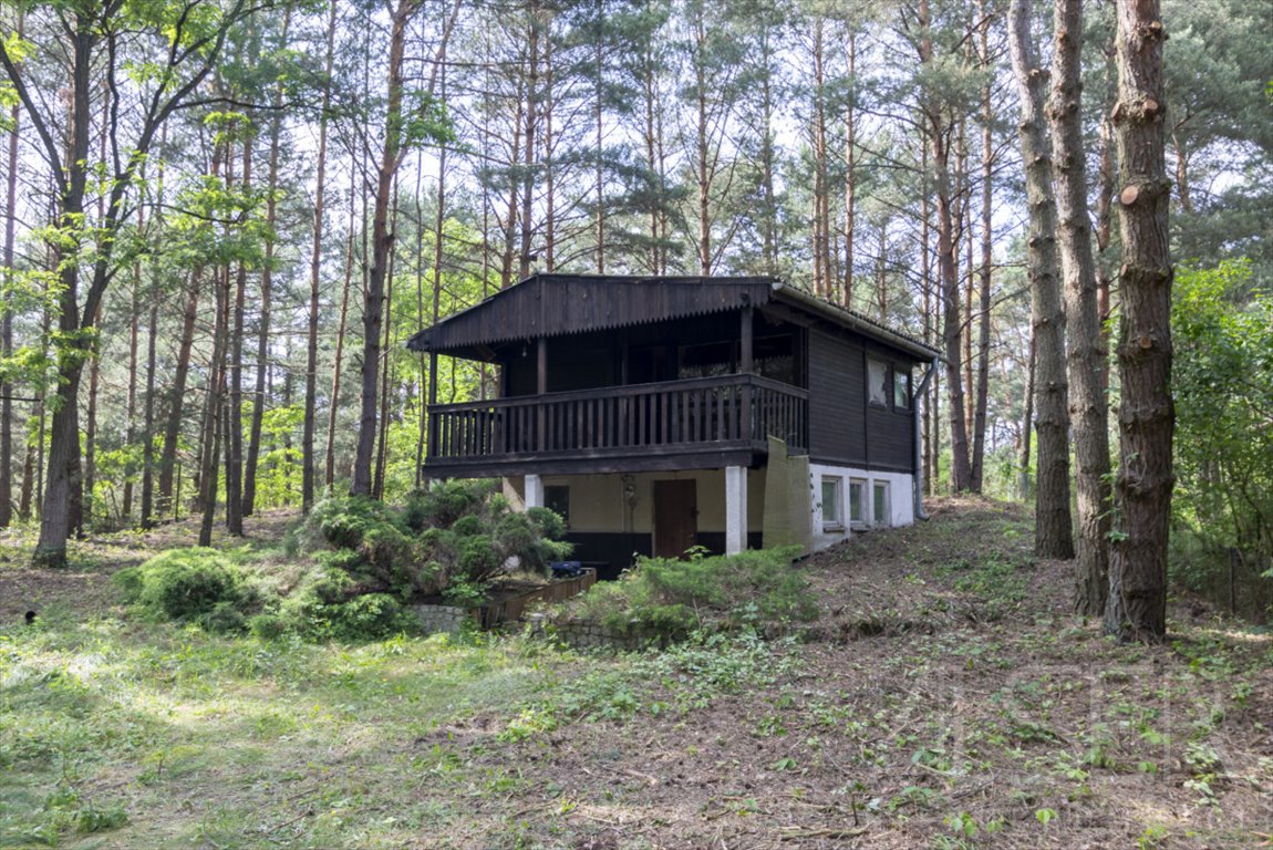 Urokliwy dom letniskowy 58 m² z tarasem i działką 1080 m² polecam! Deskurów  58m2 Foto 1