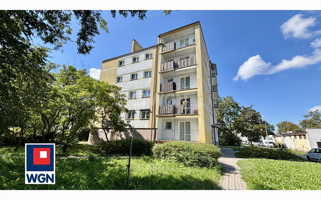 3 Pokoje z Balkonem - Jasne i Ciepłe Mieszkanie w Janikowie Janikowo, Centrum, Główna  49m2 Foto 1