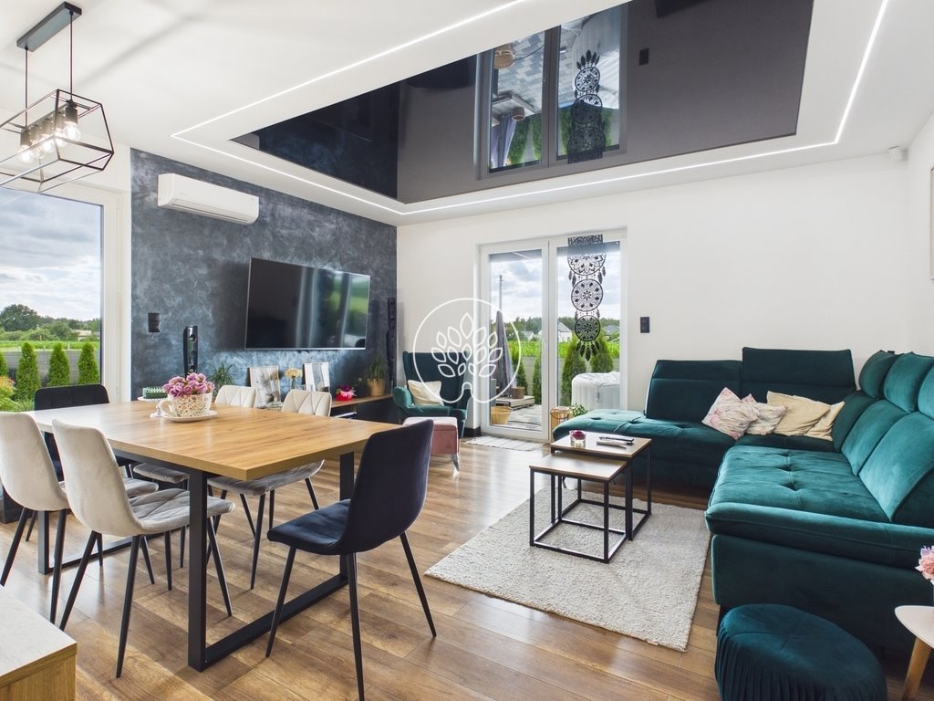 Nowoczesny dom 161 m² z designerskim sufitem i niskimi kosztami Czernikowo  161m2 Foto 1