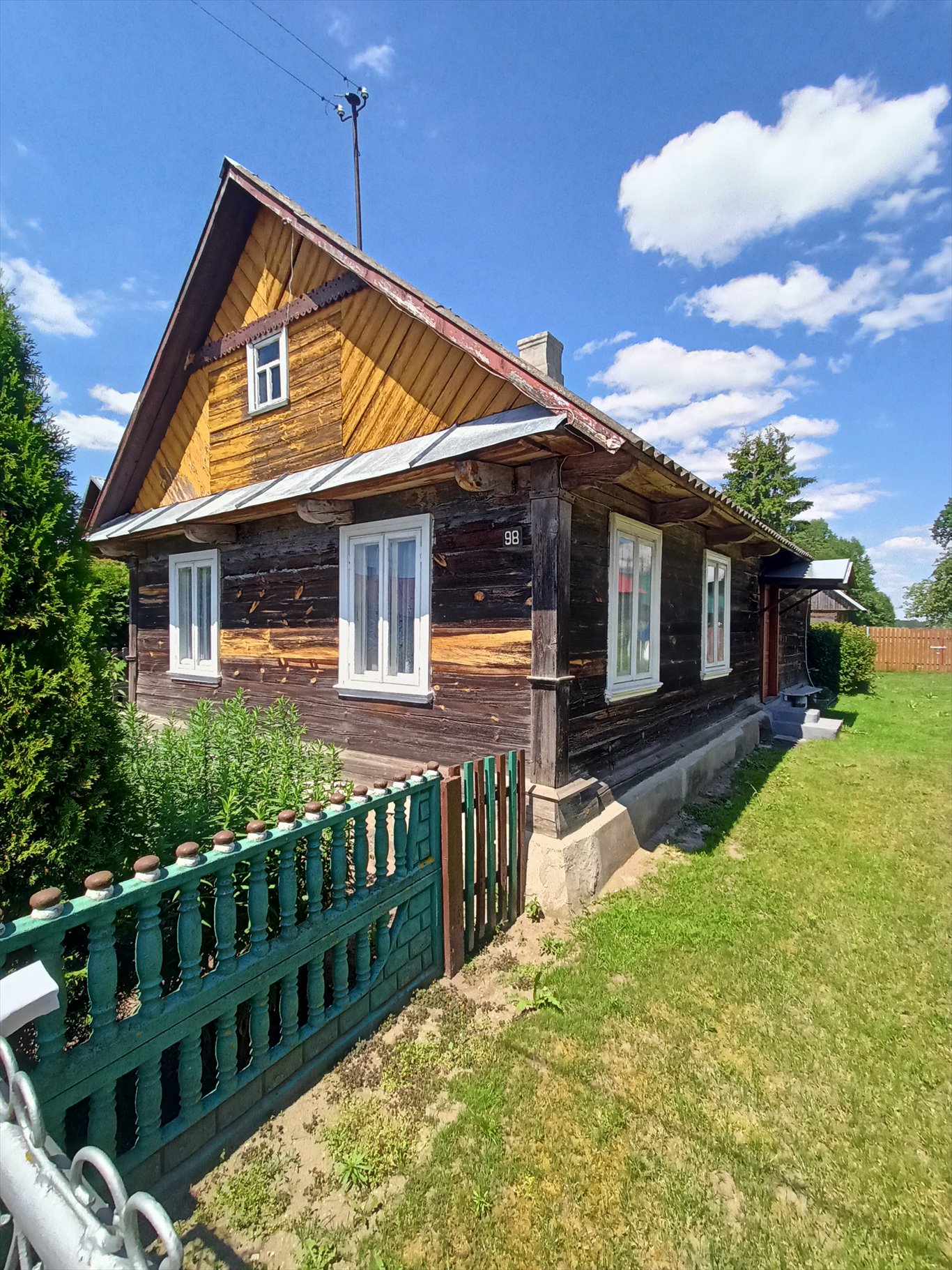Urokliwe siedlisko z domem z bala 70 m2, działka 0,57 ha Ploski  70m2 Foto 1