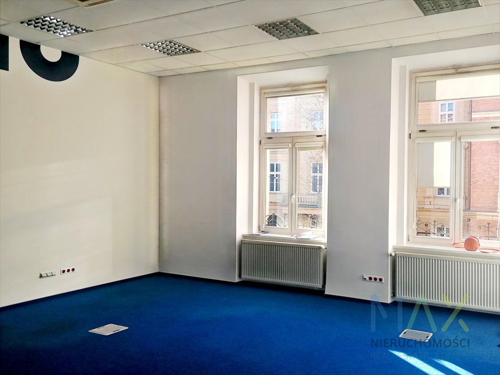 Zapraszam do wynajmu nowoczesnego biura z klimatyzacją i pięknym ogrodem Kraków, Stare Miasto, Karmelicka  164m2 Foto 1
