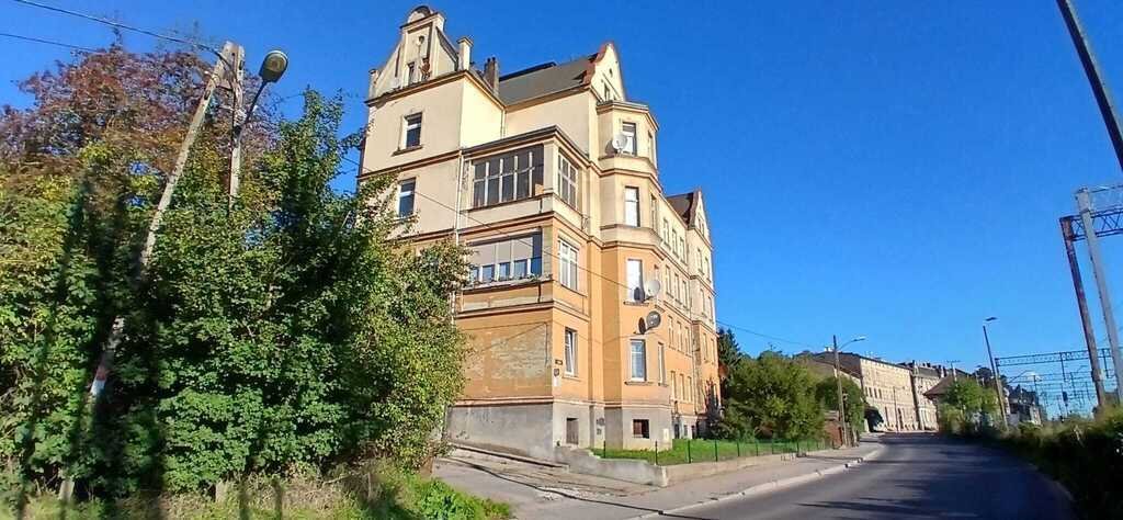 Na sprzedaż przestronne 4-pokojowe mieszkanie do remontu w Szczecinie Szczecin, Stołczyn, Nad Odrą  96m2 Foto 1