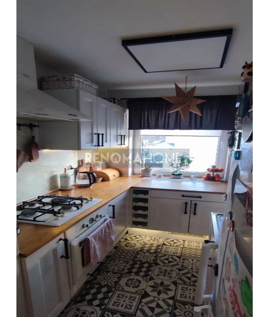 Mieszkanie trzypokojowe na sprzedaż Lubin  65m2 Foto 1