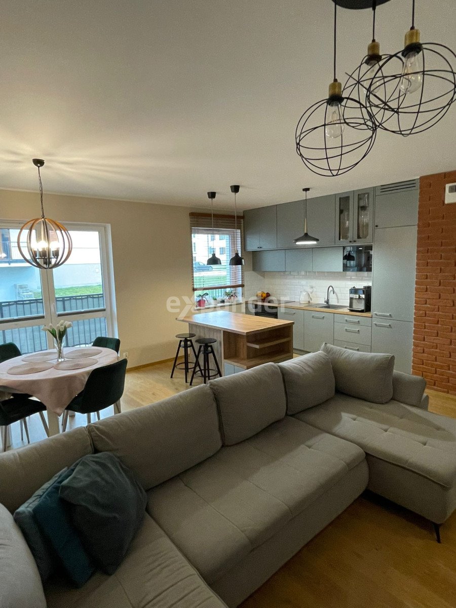 Mieszkanie trzypokojowe na sprzedaż Kwidzyn, Toruńska  63m2 Foto 1