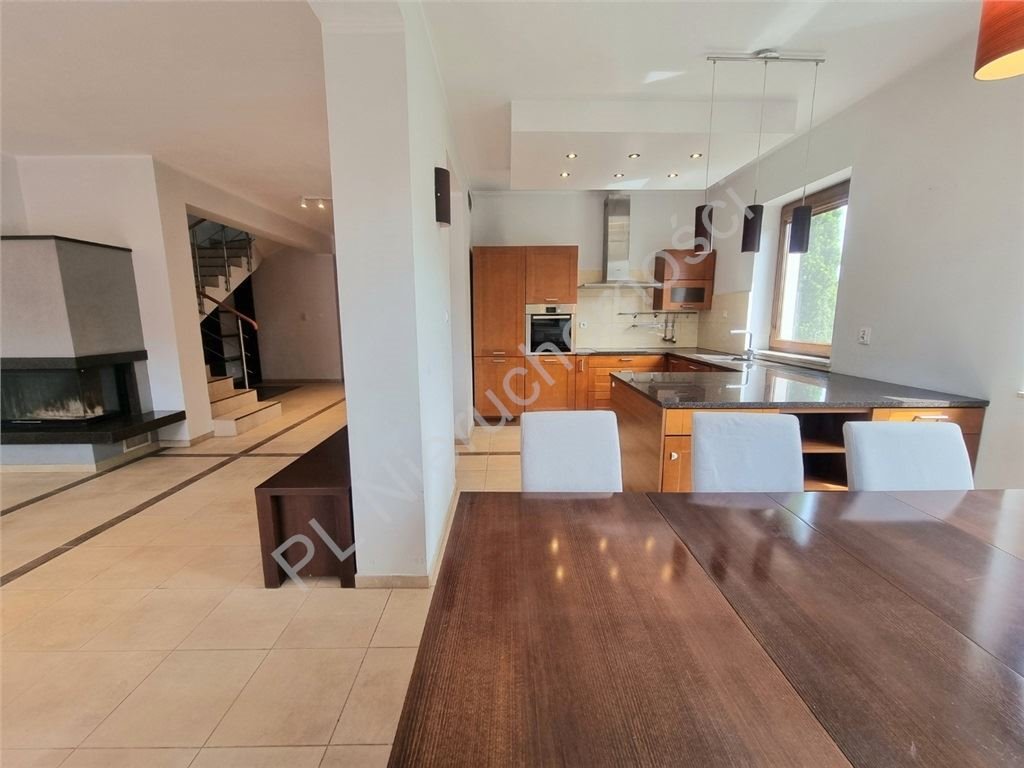 Segment z ogrodem, kominkiem i sauną w Pruszkowie - zapraszam Pruszków  160m2 Foto 1