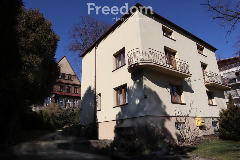 Dom na sprzedaż Bielsko-Biała  130m2 Foto 1