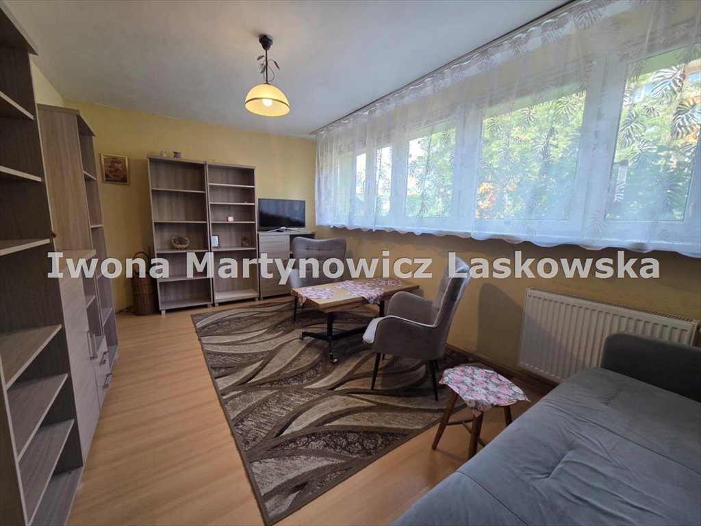 Wynajem 2-pokojowe mieszkanie 35 m², pełne umeblowanie i AGD Lubin, Staszica  35m2 Foto 1