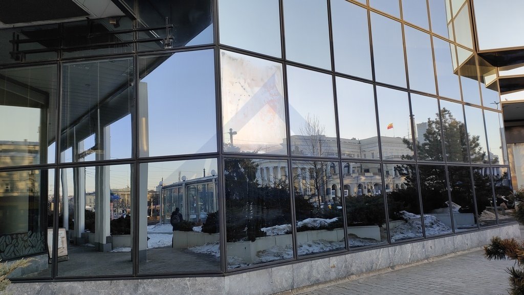 Wynajmę lokal usługowy 101 m² z witrynami od zaraz Warszawa, Śródmieście  101m2 Foto 1