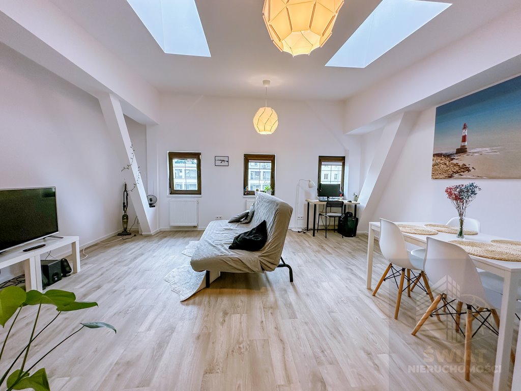 Mieszkanie dwupokojowe na wynajem Szczecin, Śródmieście  49m2 Foto 1