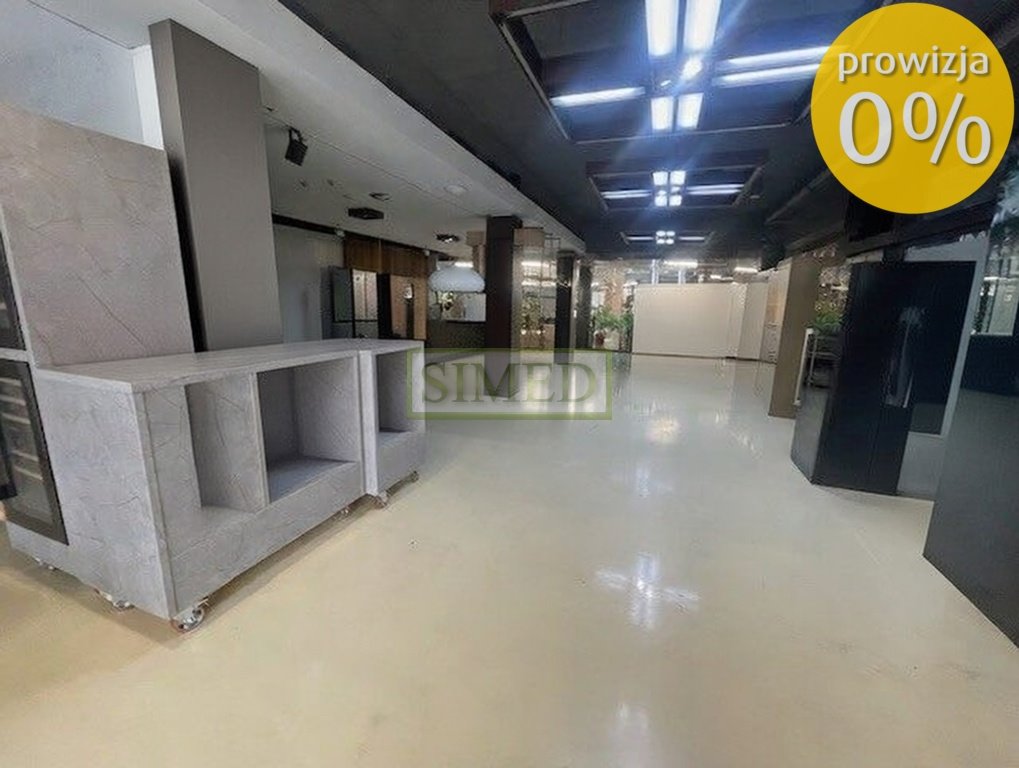 Przestronny lokal 200 m2 z dużymi witrynami i parkingiem Warszawa, Mokotów, Sielce  294m2 Foto 1
