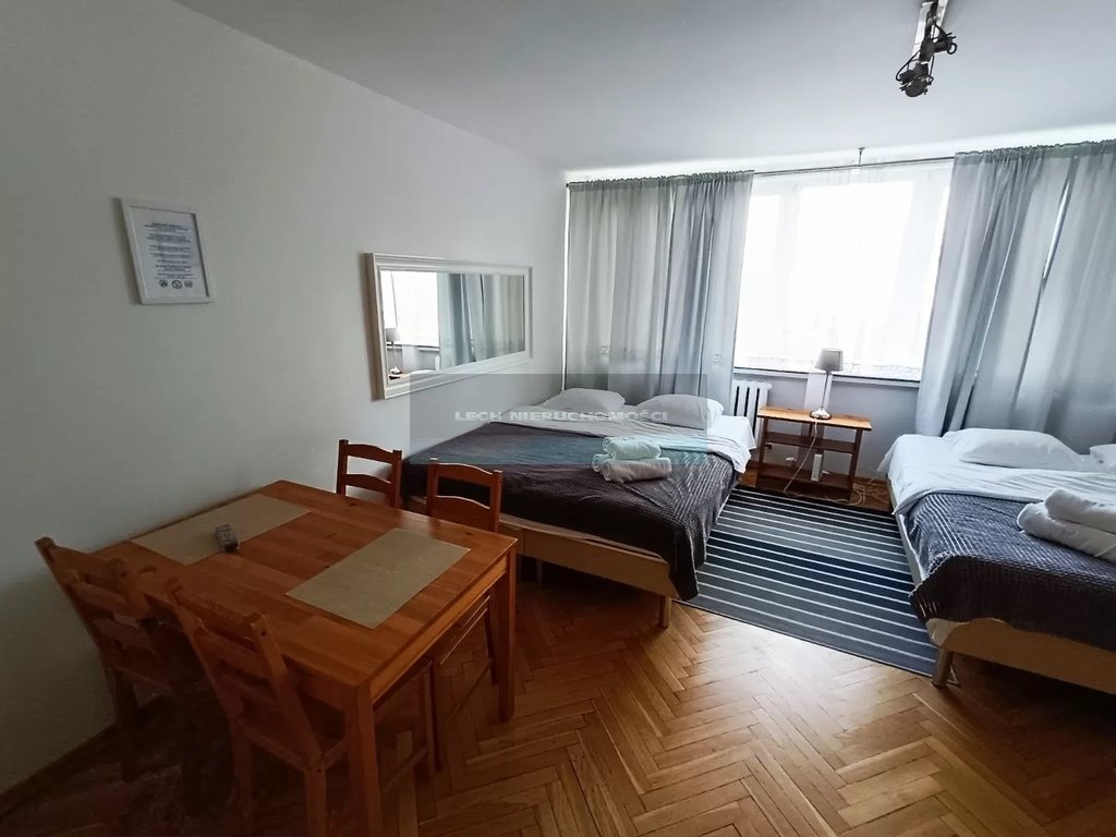 Kawalerka na sprzedaż Warszawa, Śródmieście, Bagno  28m2 Foto 2