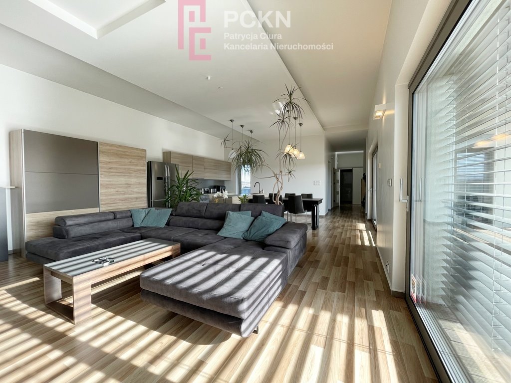 Zapraszam nowoczesny dom 189 m² z tarasem i garażem Domecko, Pucnik  189m2 Foto 1