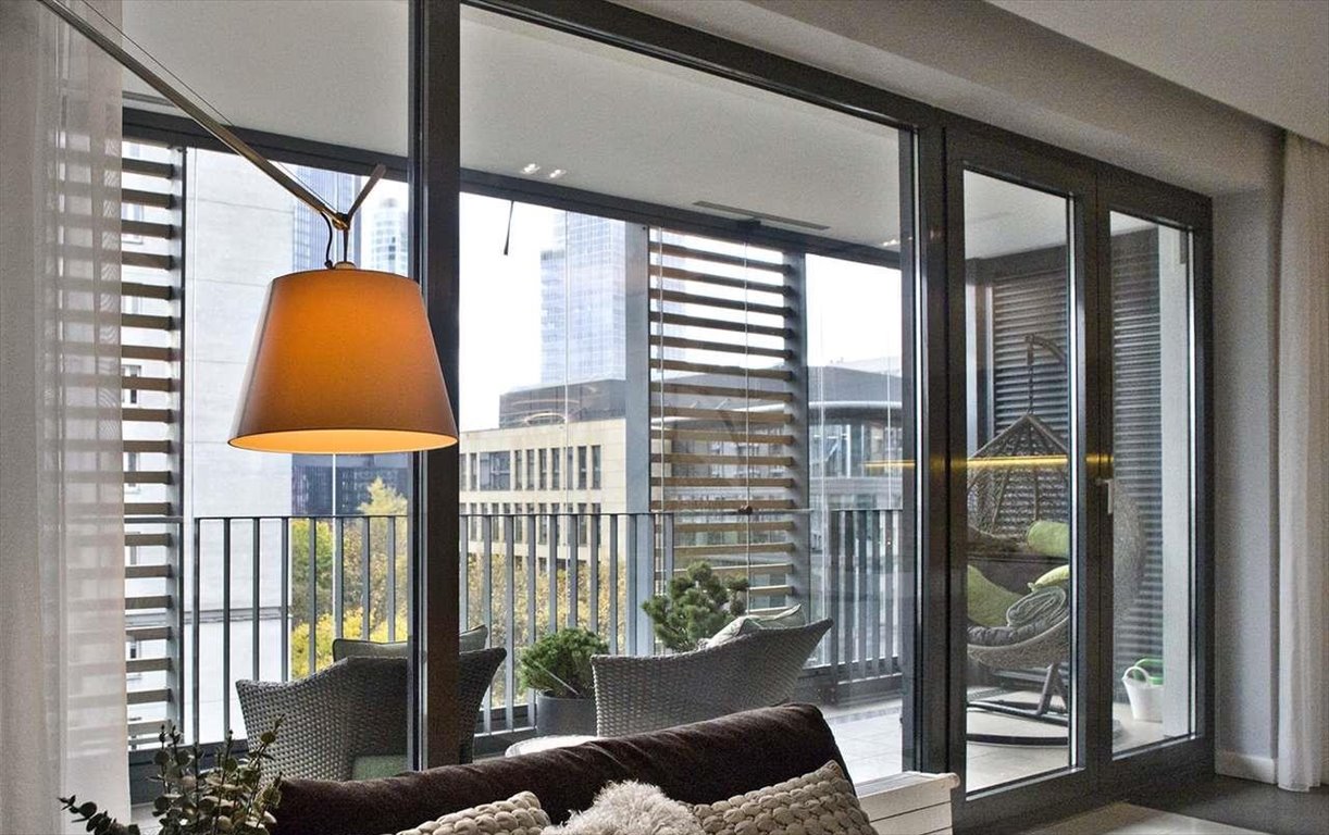 Mieszkanie trzypokojowe na wynajem Warszawa, ul. Grzybowska  107m2 Foto 1