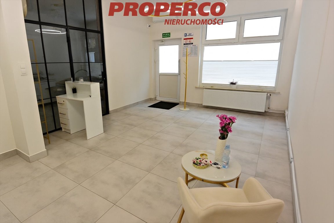 Lokal usługowy 22 m² na Stoku – idealny na beauty! Kielce, Na Stoku, Osiedle na Stoku  22m2 Foto 1