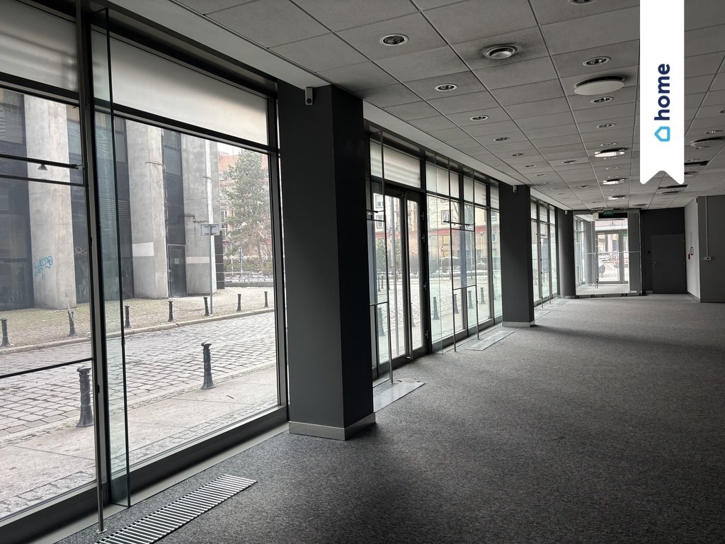 Lokal użytkowy przy Rynku we Wrocławiu, 240 m², duże witryny Wrocław, rynek Rynek  240m2 Foto 1