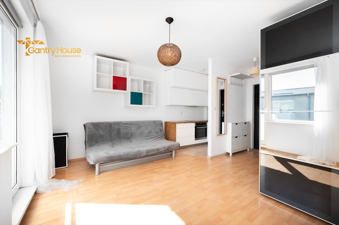 Zapraszam do obejrzenia kawalerki 22,4 m² z piwnicą w Bolszewie Bolszewo, Szkolna  22m2 Foto 1