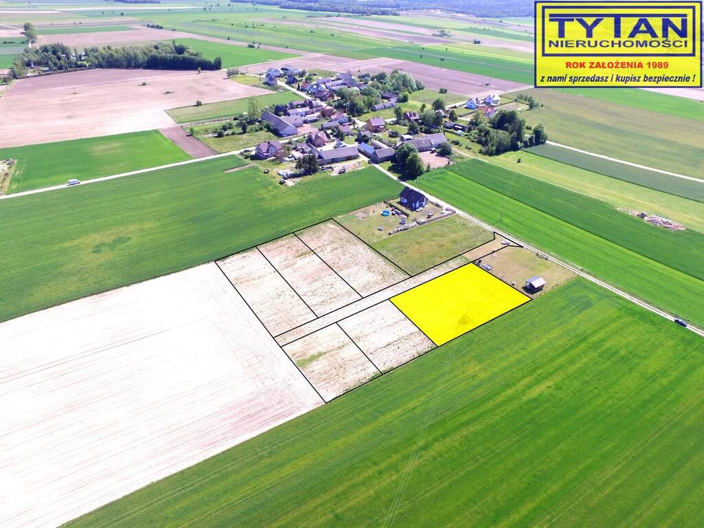 Działka budowlana na sprzedaż Wyrzyki  1 840m2 Foto 1