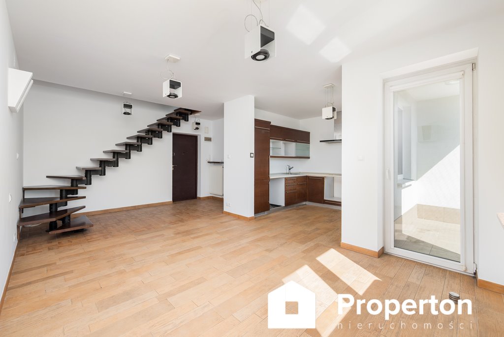 Mieszkanie czteropokojowe  na sprzedaż Wołomin, Wiejska  98m2 Foto 1