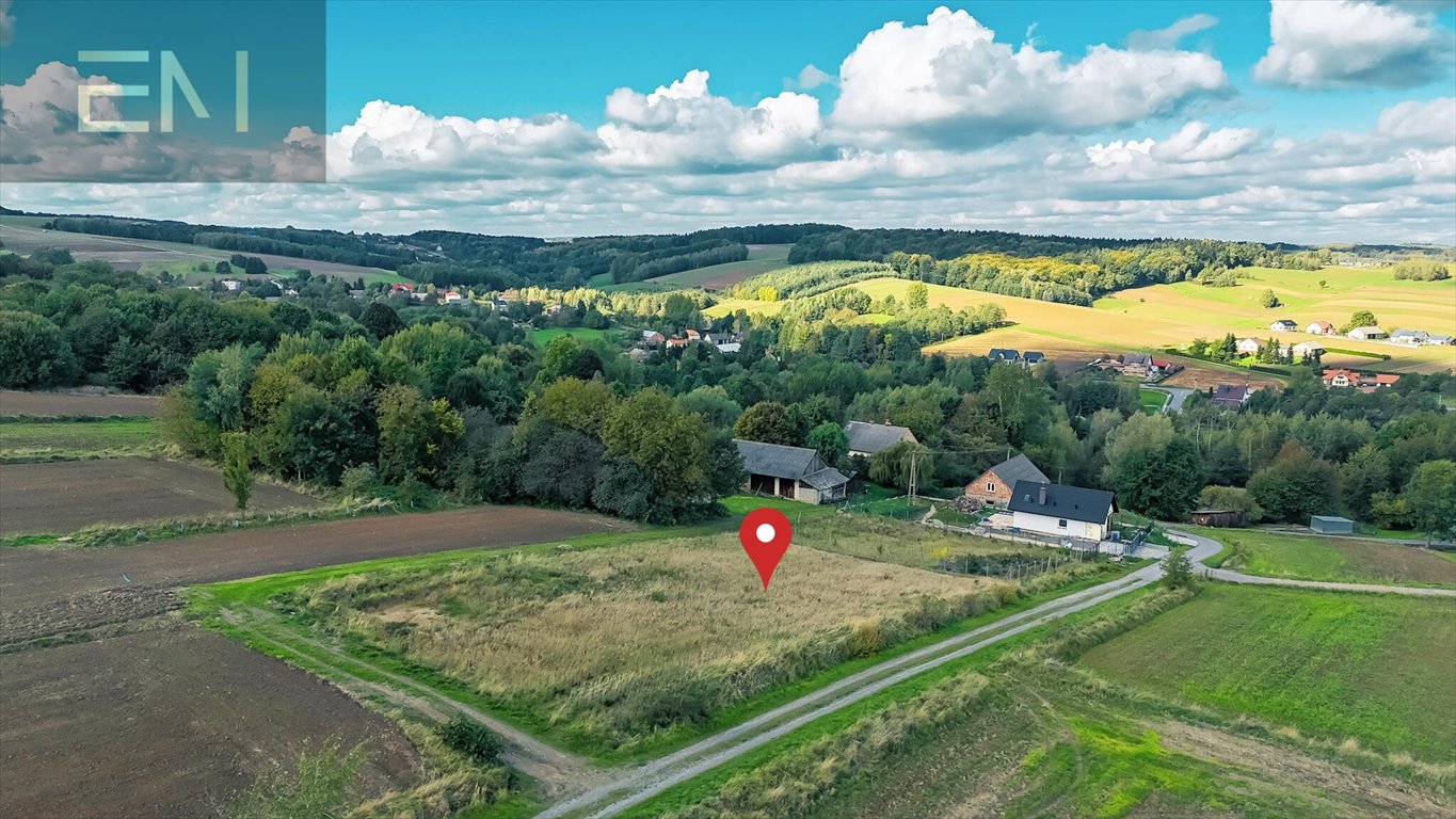 Działki z warunkami zabudowy, widokowe, spokojna okolica Wiśniowa  940m2 Foto 1