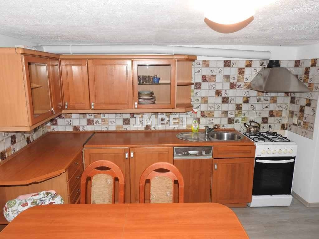 Mieszkanie trzypokojowe na sprzedaż Ręczyn  56m2 Foto 1