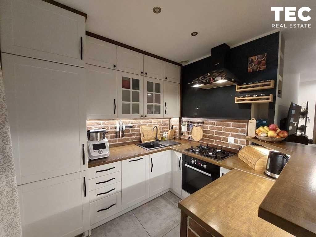 Na sprzedaż komfortowe 54,6 m² mieszkanie w Pustkowie Pustków-Osiedle  55m2 Foto 1