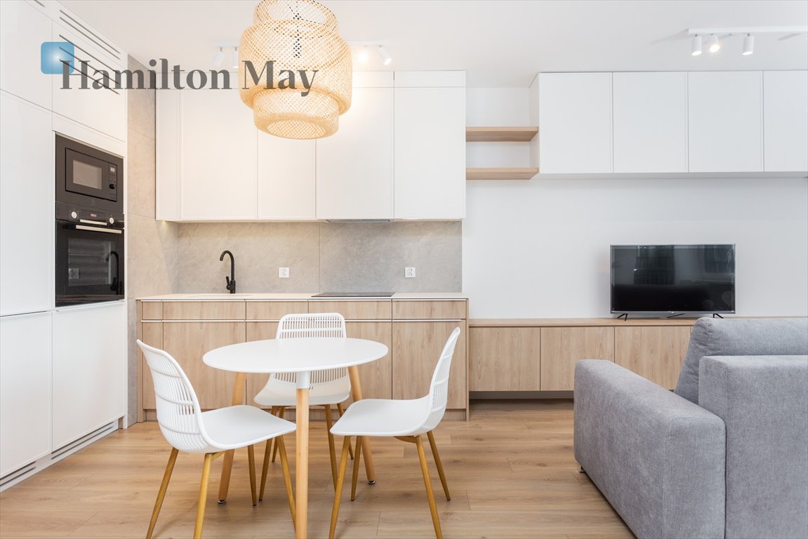 Nowoczesne studio 36 m2 z balkonem, garażem i widokiem Kraków, Dębniki, Barska  36m2 Foto 1