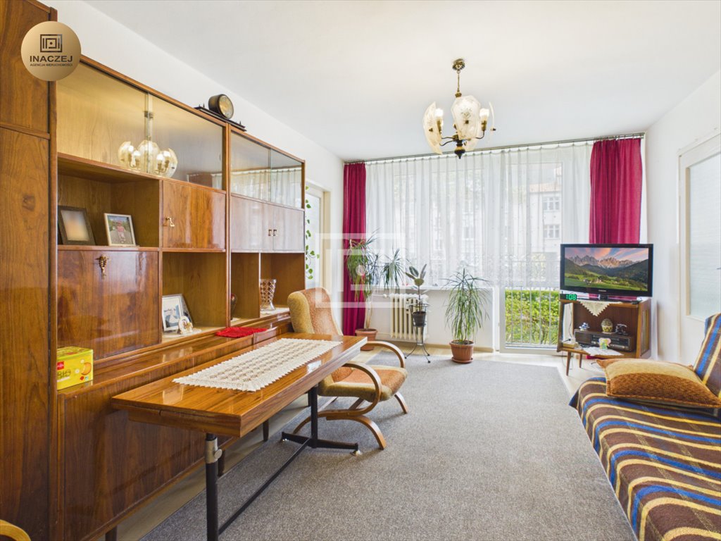 Przestronne 3 pokoje na parterze z piwnicą i dostępem do rowerowni Słupsk, Rybacka  53m2 Foto 1