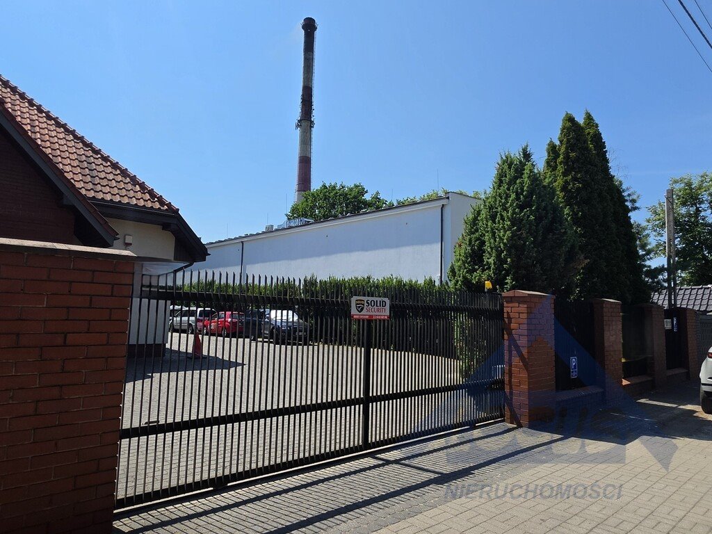 Niezależny budynek 400 m² z magazynem i placem - polecam! Warszawa, Wawer  400m2 Foto 1