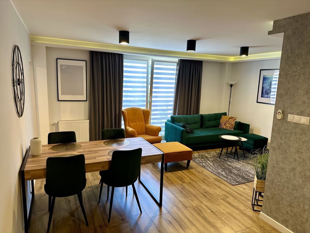 Zapraszam do obejrzenia przestronnego apartamentu 82 m² z nowoczesnym remontem Duszniki-Zdrój  82m2 Foto 1