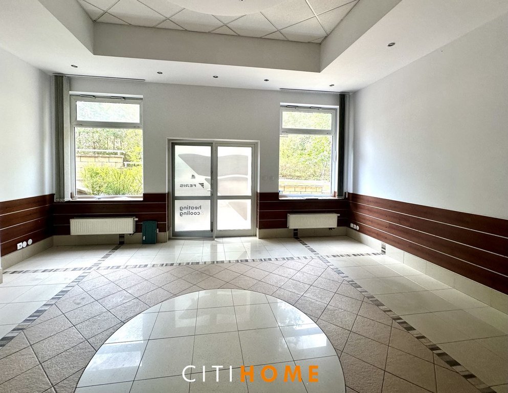 Lokal usługowy 88 m² na osiedlu zamkniętym w Otwocku Otwock, Władysława Stanisława Reymonta  88m2 Foto 1