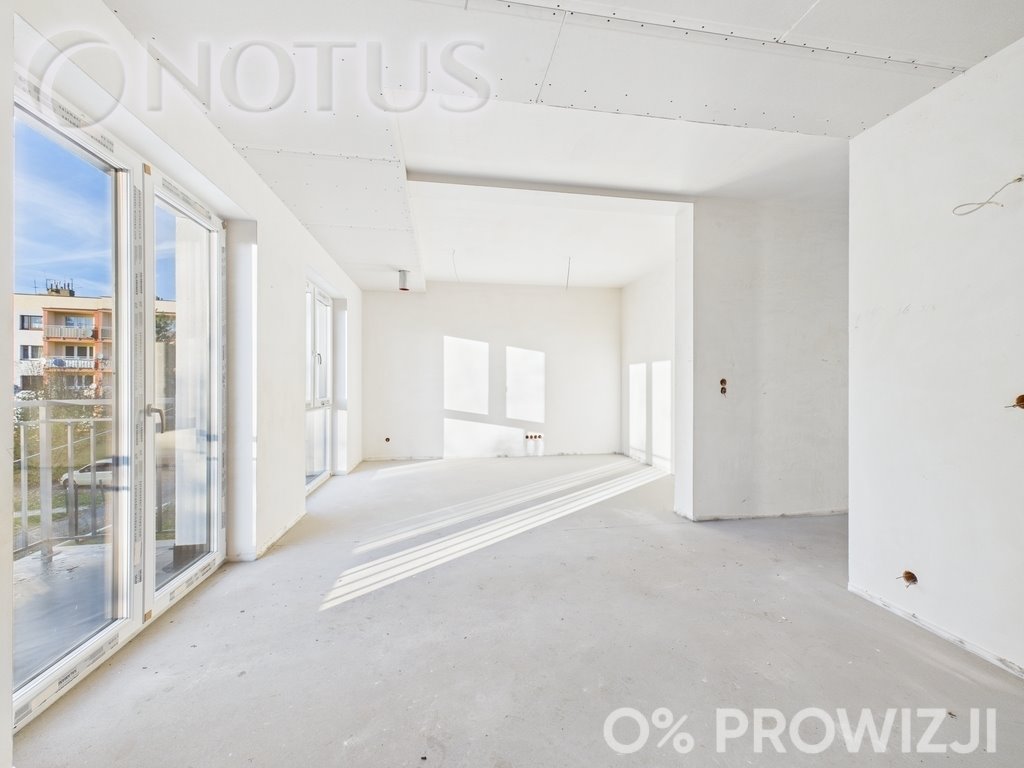 Mieszkanie trzypokojowe na sprzedaż Piekary Śląskie  72m2 Foto 1