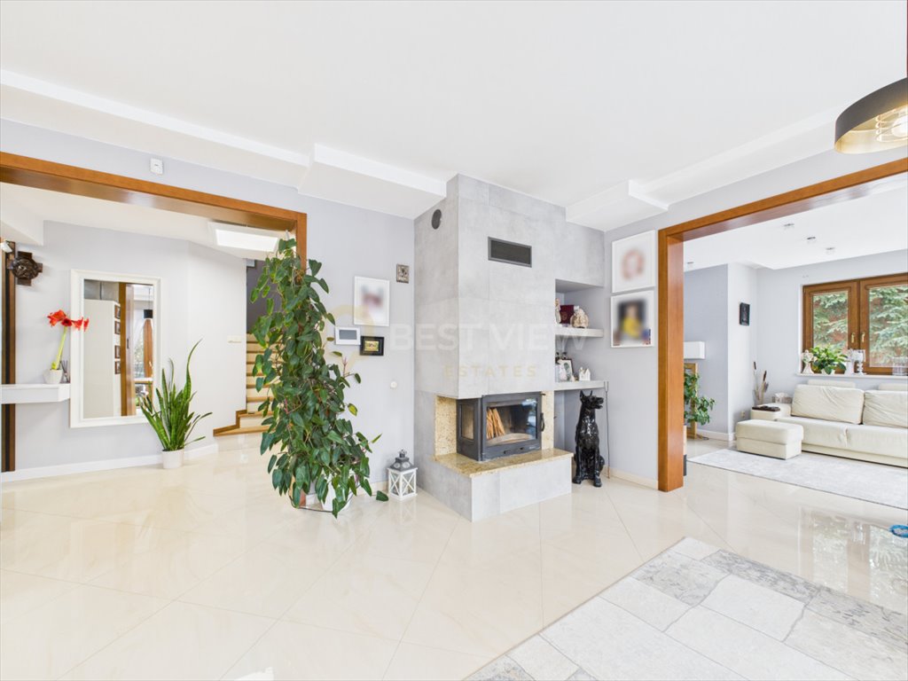 Przestronny dom 245 m² z ogrodem i garażem polecam Ząbki, Sasanki  245m2 Foto 1