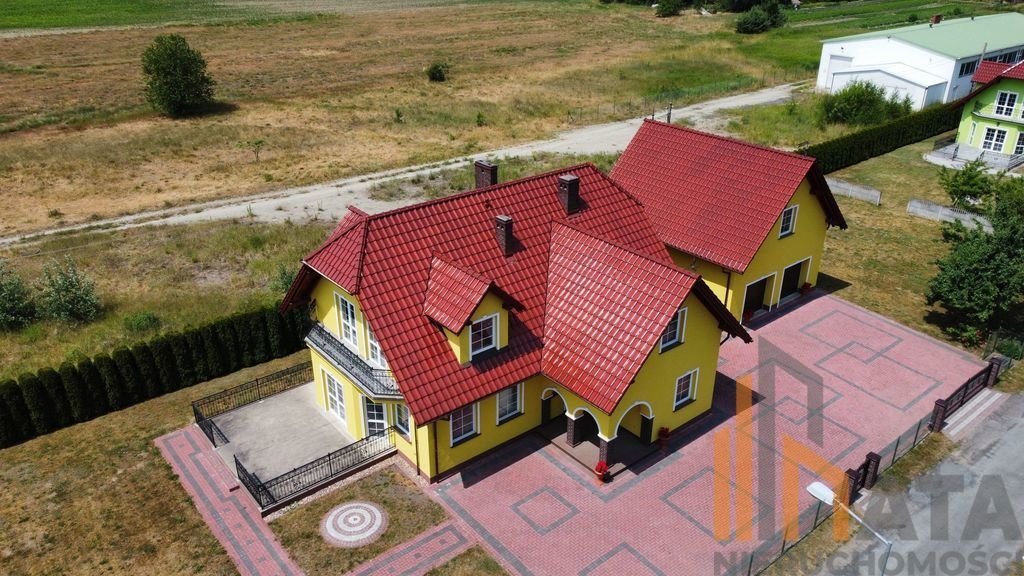 Dom na sprzedaż Oborniki Śląskie  200m2 Foto 2