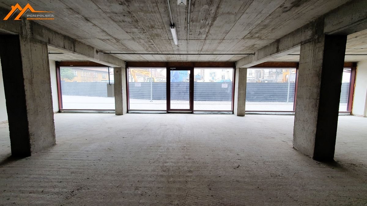 Lokal użytkowy na wynajem Poznań, Nowe Miasto  164m2 Foto 1