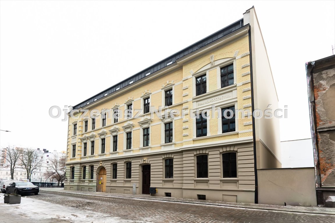 Kamienica po rewitalizacji - mieszkanie do wykończenia w centrum Bydgoszcz, Śródmieście  25m2 Foto 1