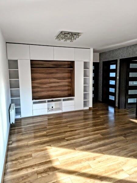 4-pokojowe mieszkanie 64 m2 z parkingiem i bliskością usług Skawina, Mikołaja Kopernika  64m2 Foto 1