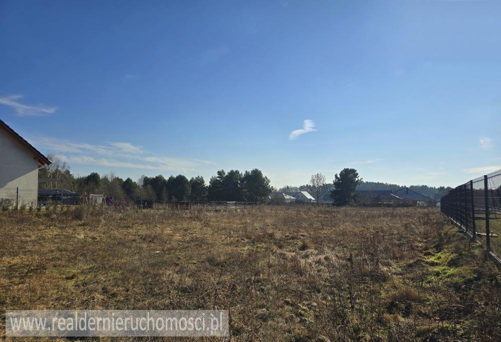 Działka budowlana 1236 m² z mediami i szybkim dojazdem Droszków  1 236m2 Foto 1