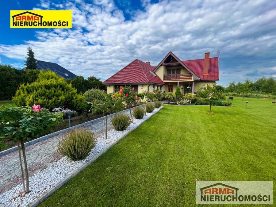 Przestronny dom 248 m² z kominkiem, ogrodem i garażem Grzędzice  249m2 Foto 1