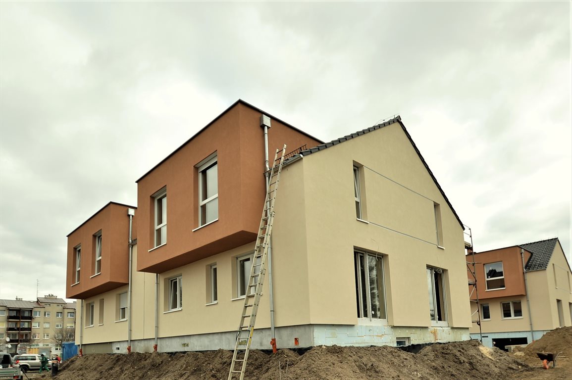 Mieszkanie trzypokojowe na sprzedaż Dobrzeń Wielki 77m2 Foto 1 Mieszkanie trzypokojowe na sprzedaż Dobrzeń Wielki 77m2 Foto 1