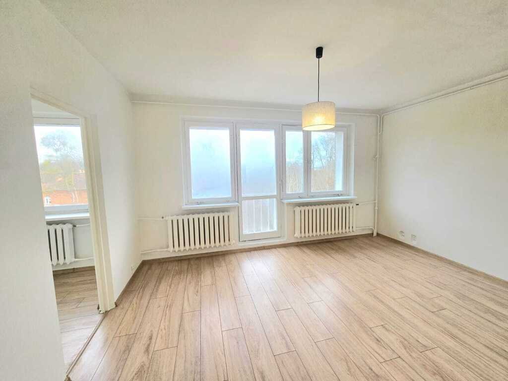 Kawalerka na sprzedaż Nowy Dwór Mazowiecki, 29 Listopada  31m2 Foto 1