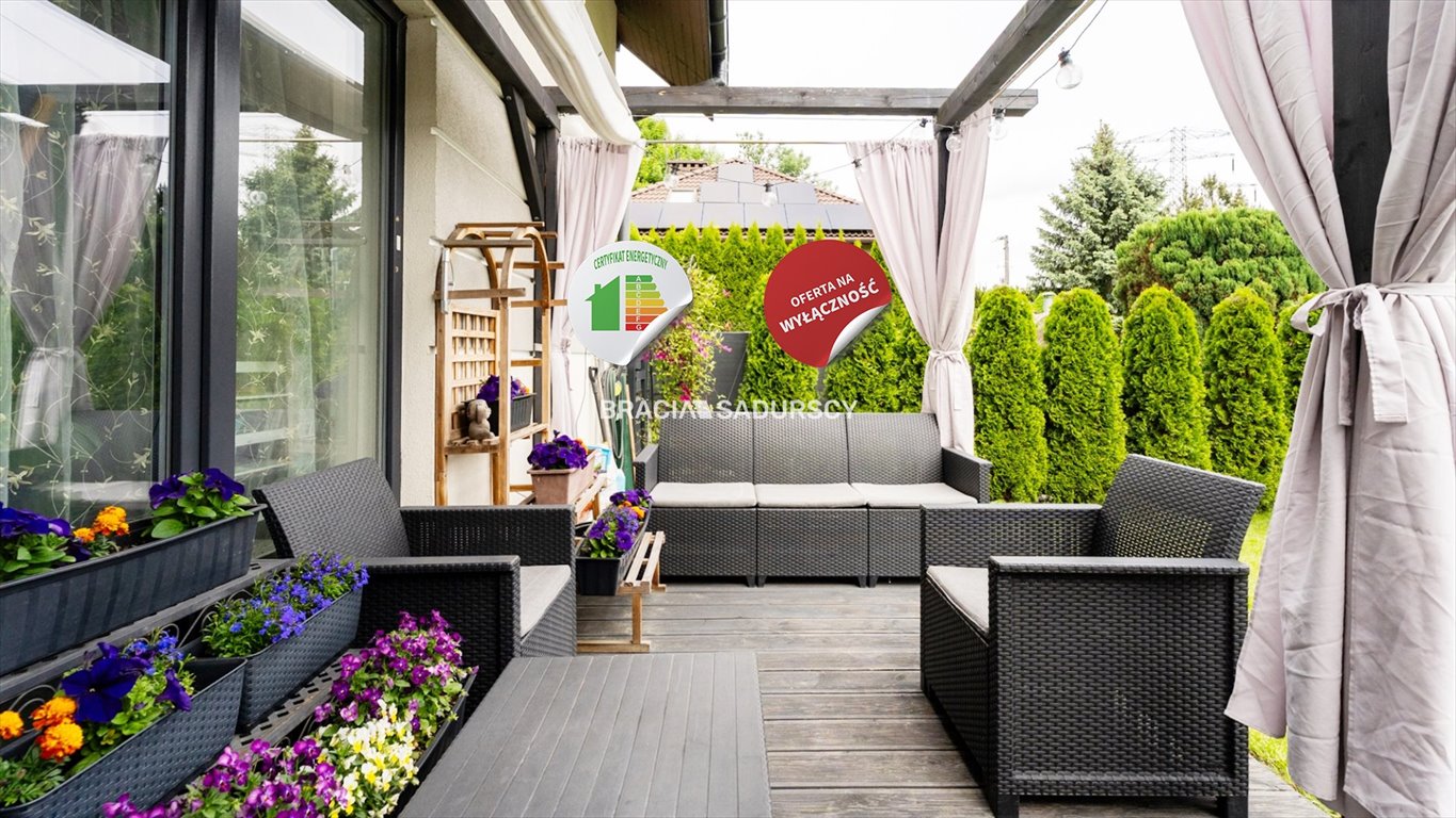 Mieszkanie czteropokojowe  na sprzedaż Modlniczka, Okólna  80m2 Foto 1