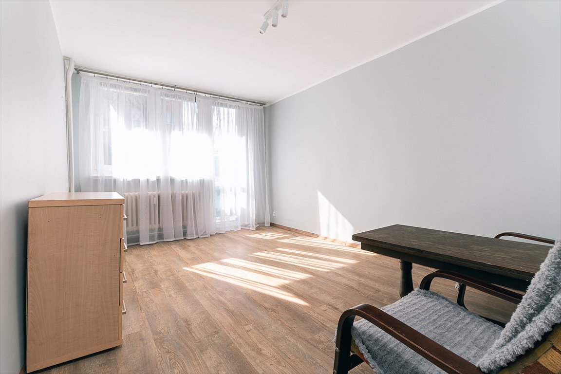 Nowoczesne 3-pokojowe mieszkanie po remoncie z loggią i oddzielną kuchnią Poznań, Ogrody, Szamotulska  48m2 Foto 1