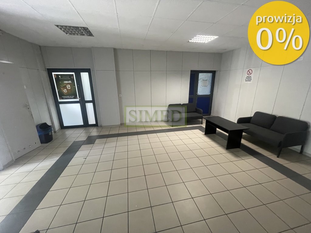 Atrakcyjny lokal 19 m² na Woli – idealne biuro lub pracownia Warszawa, Wola  19m2 Foto 1